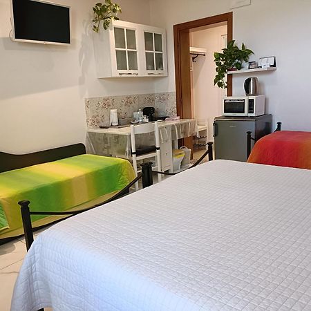 B&B Da Mary Pampuro Δωμάτιο φωτογραφία